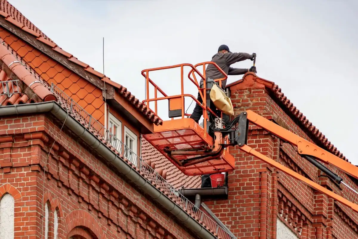 Commercial roofing services in Oceanside, CA